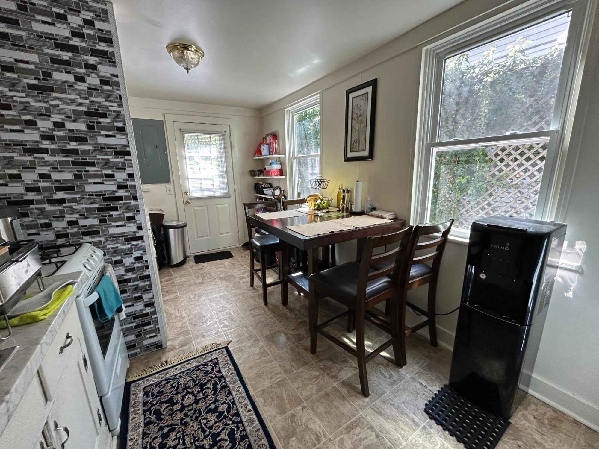 5 Minutes To Vcu Apartment Richmond Bagian luar foto